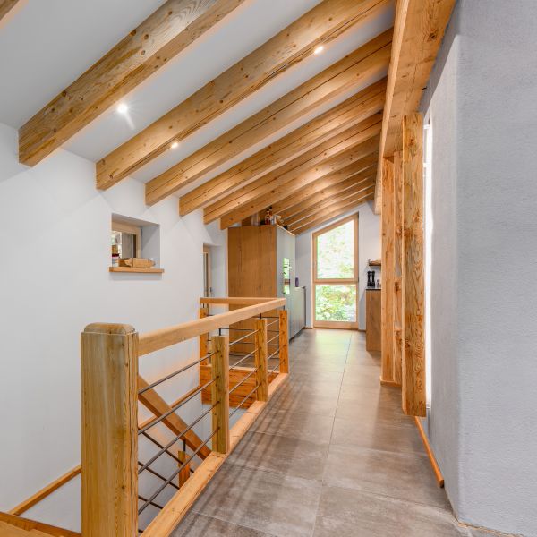 Sanierung Retro Timber Sichtdachstuhl